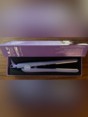 NEW ISO Professional Spectrum Pro Ceramic Hair Straightener (In Box)NBU
